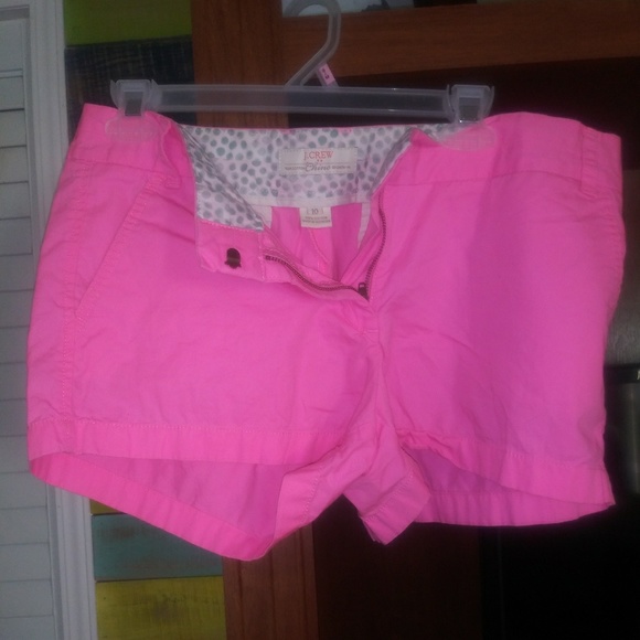 Shorts - Picture 2 of 2